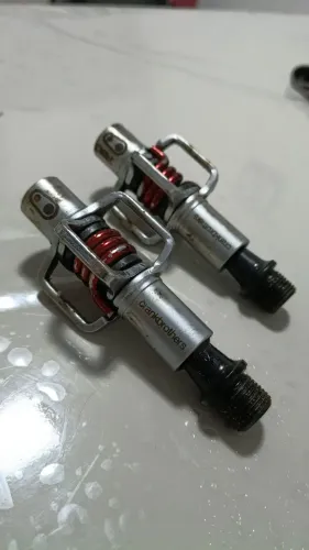 Pedal crank brothers 