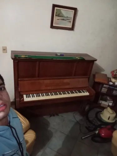 Estou vendendo meu piano quem era do meu avô