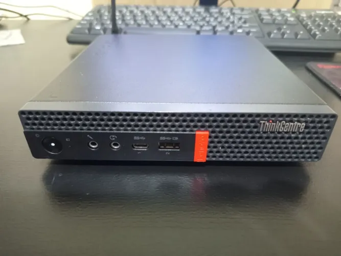 ThinkCentre M720q Lenovo