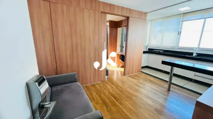 Flat Completo e Mobiliado com Piscina e Excelente Localização
