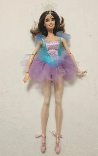 Barbie collector Ballet wishes 2021 completa com suporte