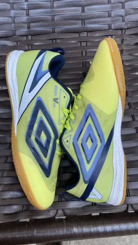 Chuteira Futsal - Umbro Sala V Pro Bump