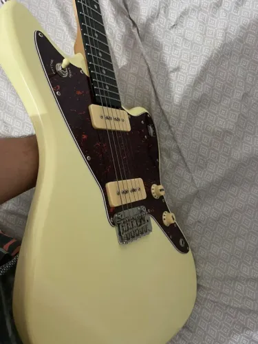Guitarra Tagima Jazzmaster TW61 OWH Branca P-90