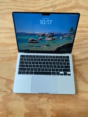 MacBook Air M4 - 2025