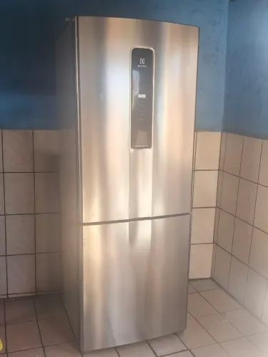 Geladeira 490 ls