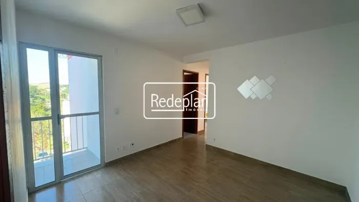Apartamento de 2 Quartos à Venda - Água Limpa/VR