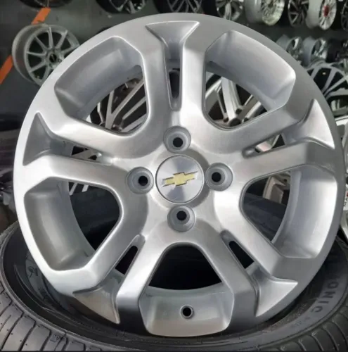 Jogo de Rodas Aro 15 Originais GM Com Pneus 4x100  Modelo Vectra