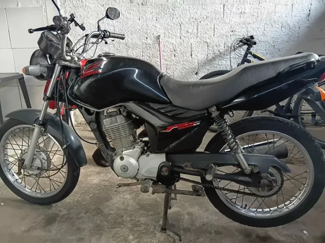 Moto muito boa pronta pra tranferencia