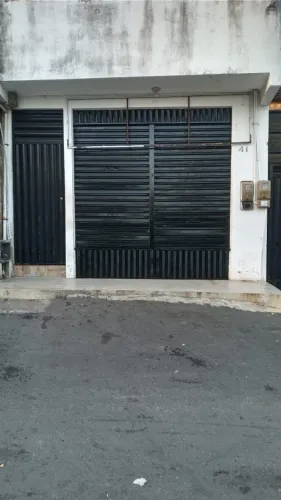 Vendo ou Alugo um ponto comercial para igreja.