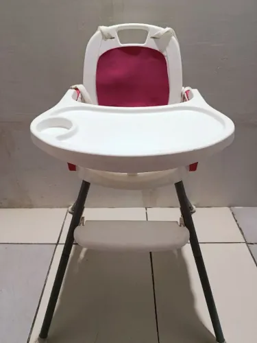Cadeira de alimentação ótimo estado, duas alturas até 3 anos 20 kg