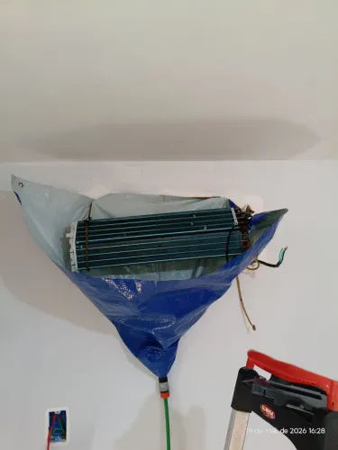 Instalação e manutenção de ar condicionado. Conserto de Refrigeradores 