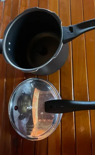 Panela de pressão Tramontina