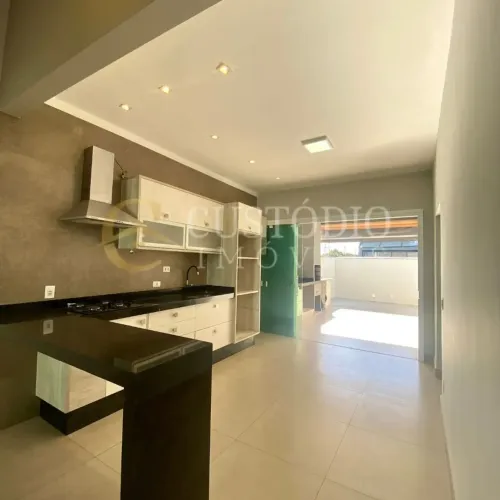 Casa térrea em condominio a venda 2 dor sendo 1 suíte, Cajuru do Sul - Sorocaba - SP