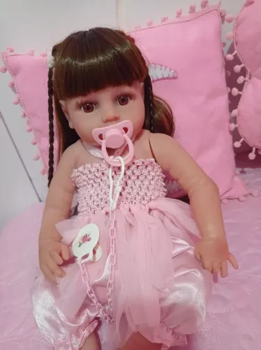 Bebê reborn com carrinho