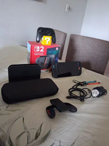 Nintendo Switch 2 + Pro Controller 1 Original