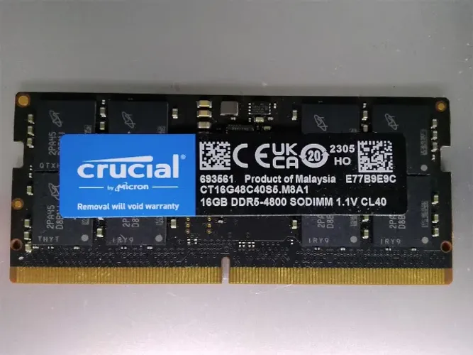 Memória Crucial 16GB DDR5 4800MHz SODIMM usada