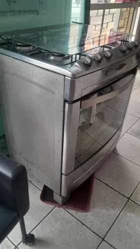 Fogão de seis bocas Brastemp à venda urgente