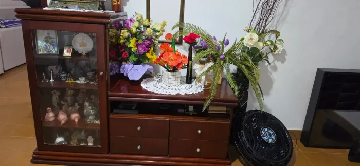 Rack com cristaleira