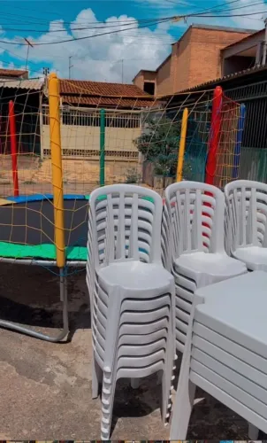 Aluguel de jogos de mesas e pula pula