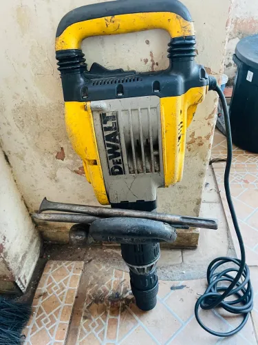 Martelete Dewalt 11k
