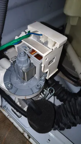 Bomba drenagem Lava e seca Samsung WD106