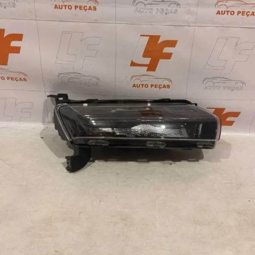 Farol Direito Superior Led Drl Kwid 2023 A 2026 Recuperado (Usado) - 13332