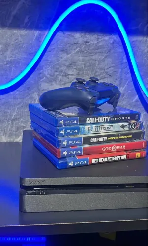 PS4 Slim