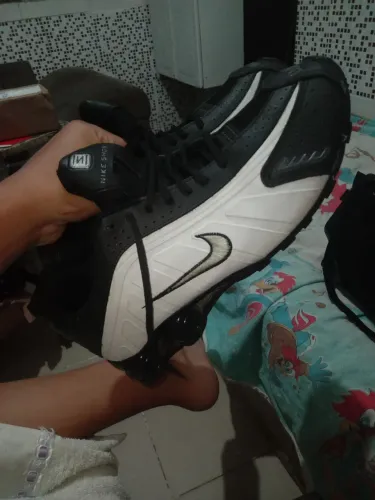 Ténis Nike 4 molas