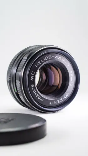 Lente Helios 44M-7