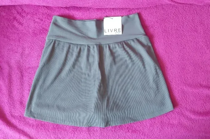 Novo short saia linha leve m