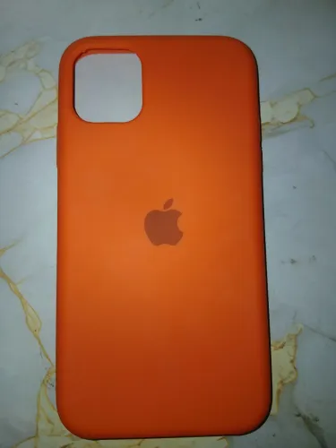 Capinha iPhone 11 vermelho alaranjado 