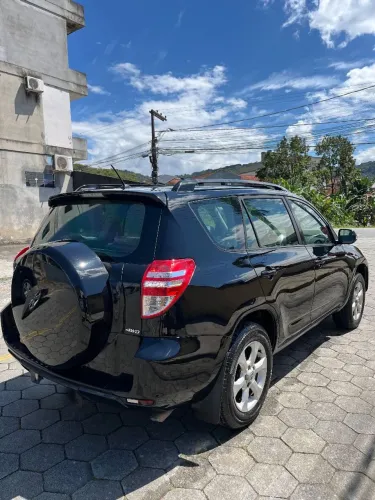 Toyota RAV4 2.4 4X4 16V 170cv Aut. 2010