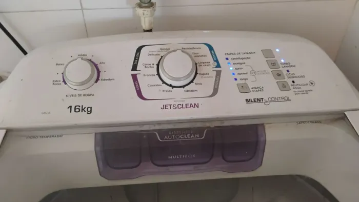 Vendo máquina de lavar roupa Eletrolux