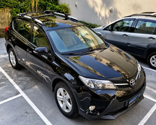Toyota RAV4 2.0 4X2 16V Aut. 2014