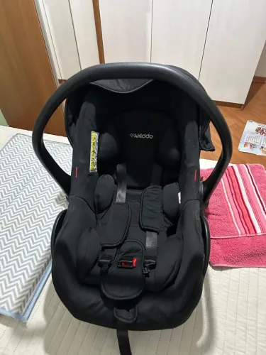 Bebê conforto Kiddo Explorer