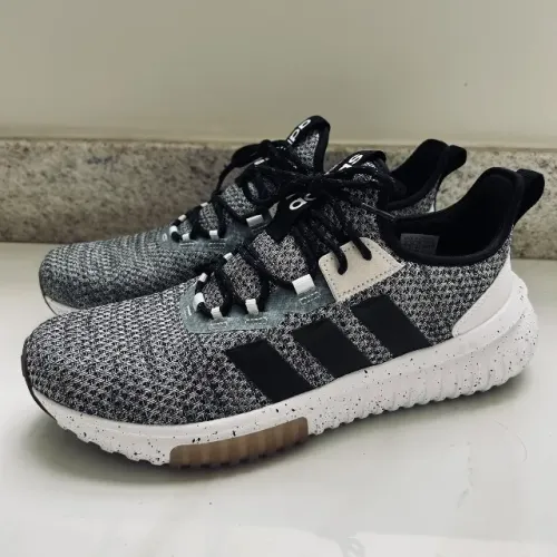 Tênis Adidas Kaptir 4.0 42 BRA 10 US 28cm
