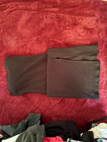 Vestido preto longo com bojo e fenda tamanho M