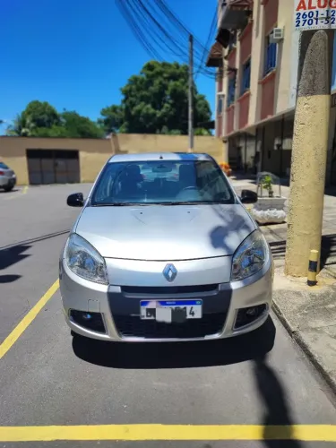 Renault Sandero Privilège Hi-flex 1.6 16V 5P AUT 2012