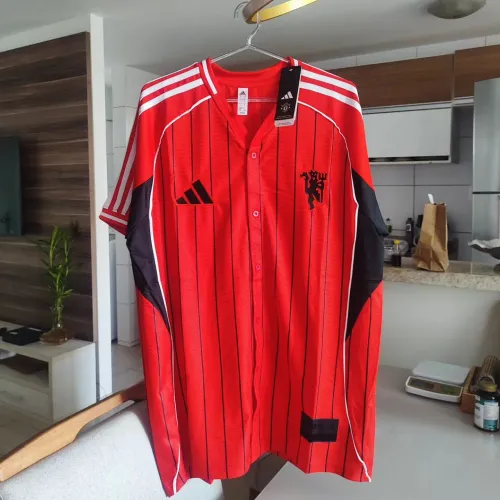 Camisa do Manchester United Edição Especial Baseball