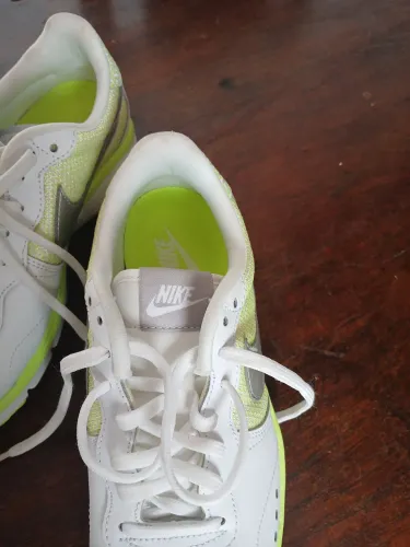 Tenis 
