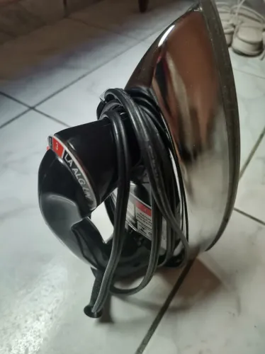 Ferro de passar roupa