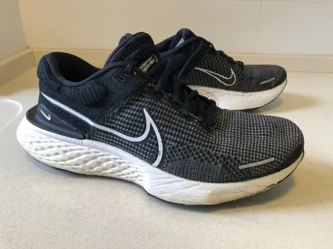 Tênis Nike Zoom X Invincible Run 2 - Tam. 45 (12.5 Us)