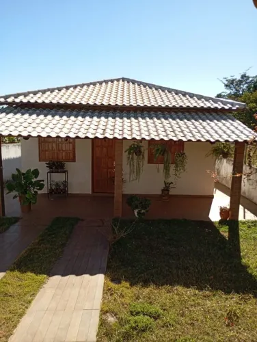 Chácara com 3 dormitórios à venda, 300 m² por R$ 400.000,00 - Pedras - Itatiaiuçu/MG