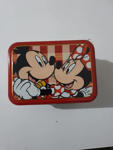 Porta treco Tokyo Disneyland