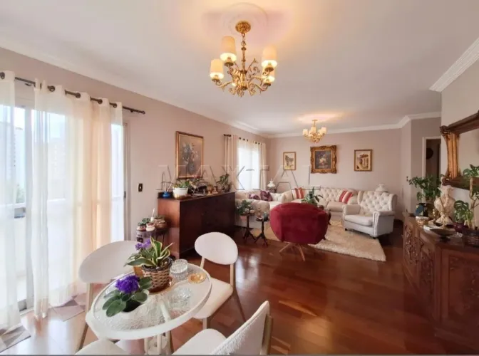 Apartamento 182m² com 4 dormitórios, 2 suítes e 3 vagas em Santana