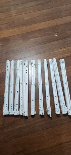 Corrediça 45cm branca 11 pares