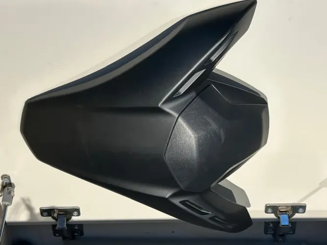 Monoposto z900 preto
