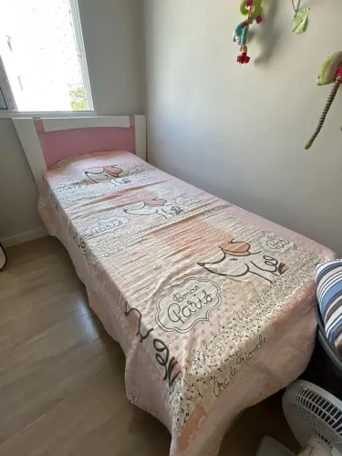 Cama Solteira e colchão