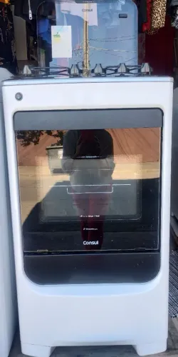 Vendo esse fogão da Consul acendimento automático 110 Volts 450