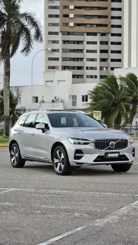 Volvo XC-60 T-8 Plus 2.0 AWD (híbrido) 2023